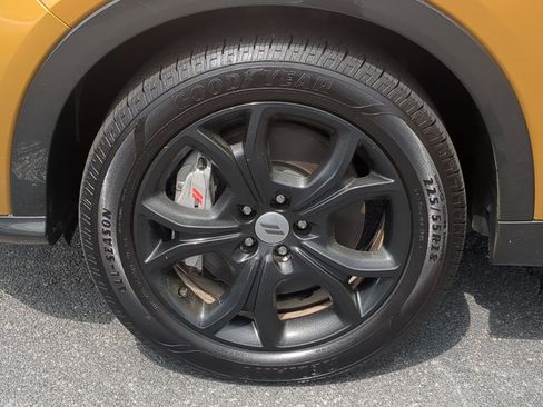Used 2024 Dodge Hornet R/T Plus w/ R/T Blacktop Package AWD/4WD image 10
