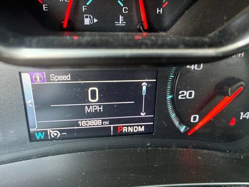 Used 2016 Chevrolet Impala LT FWD image 8