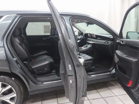 Used 2022 Hyundai Palisade Limited AWD/4WD image 9