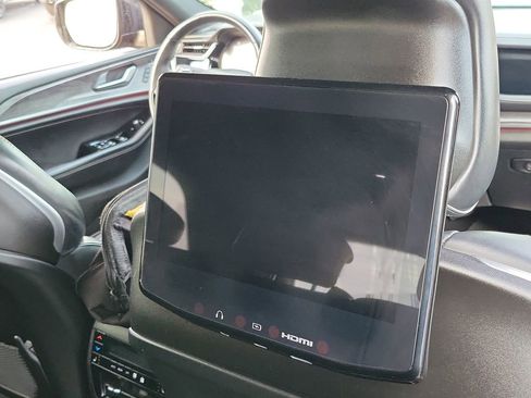 Used 2023 Jeep Grand Cherokee Overland w/ Advanced Protech Group III image 23