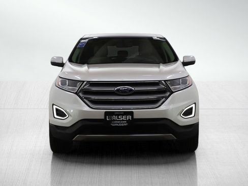 Used 2016 Ford Edge SEL w/ Equipment Group 201A AWD/4WD image 9