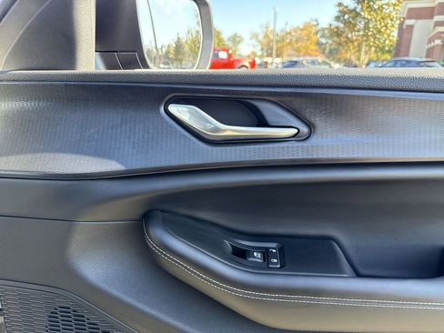 New 2025 Jeep Grand Cherokee L Laredo w/ Luxury Tech Group I image 26