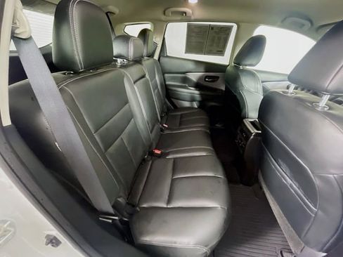 Used 2022 Nissan Murano SV w/ SV Midnight Edition Package image 27