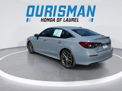 Used 2023 Honda Civic Touring image 6