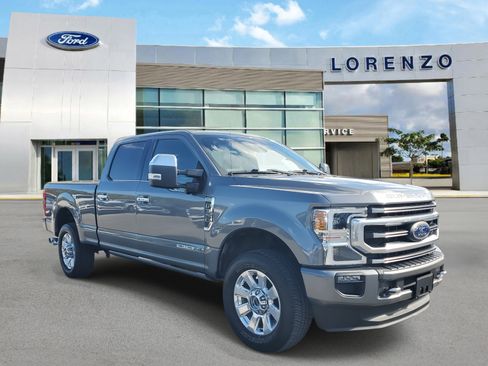 Used 2021 Ford F350 Platinum image 3