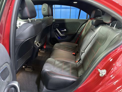 Used 2021 Mercedes-Benz A 35 AMG 4MATIC image 29