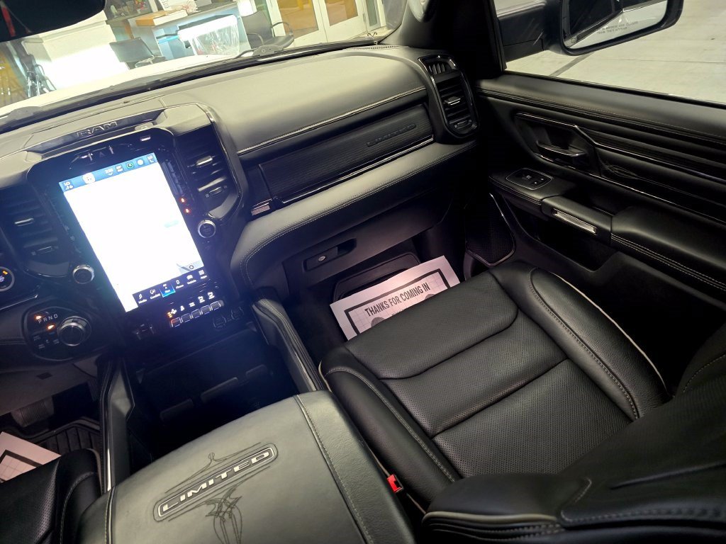 Used 2022 RAM 1500 Limited w/ Body Color Bumper Group AWD/4WD image 44