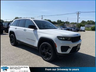 Certified 2023 Jeep Grand Cherokee Altitude AWD/4WD video 1