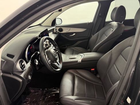 Used 2020 Mercedes-Benz GLC 300 4MATIC image 11