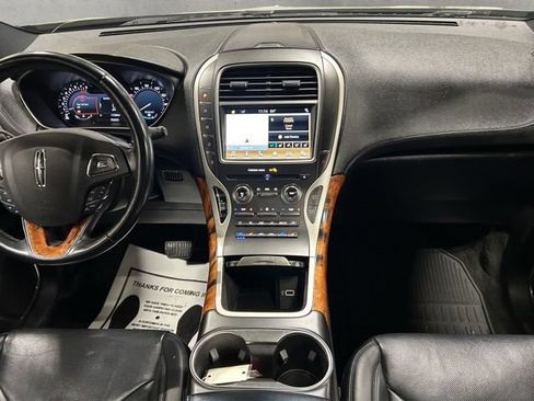 Used 2018 Lincoln MKX Reserve w/ Lincoln MKX Climate Package AWD/4WD image 15