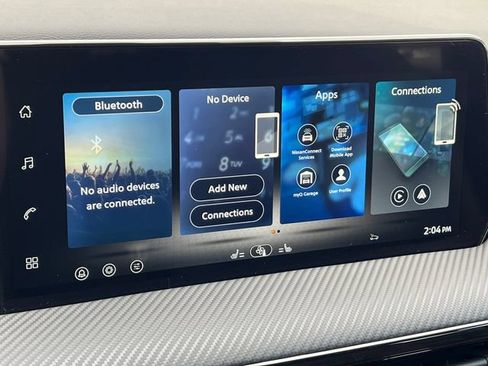 New 2026 Nissan Kicks SR w/ Cold Weather Package FWD image 18