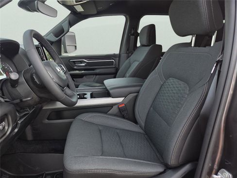 New 2026 RAM 1500 Big Horn AWD/4WD image 20