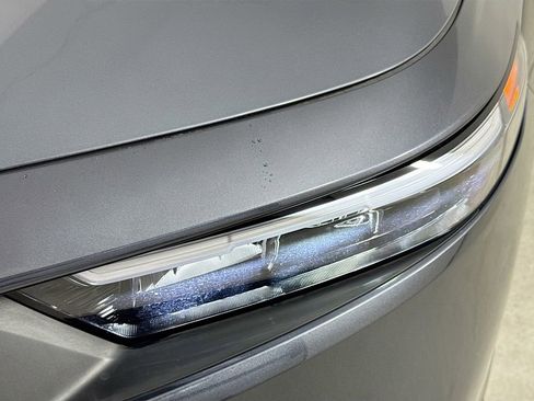 Used 2025 Honda Accord SE image 40