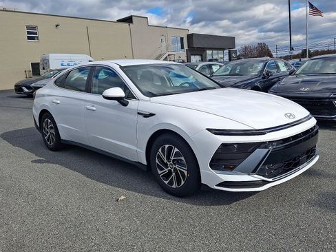 New 2026 Hyundai Sonata Blue image 2