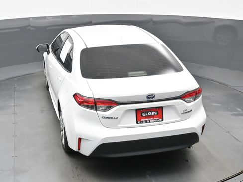 Used 2023 Toyota Corolla LE image 37