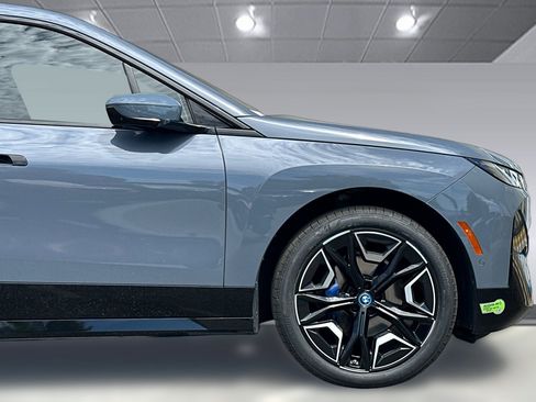 Certified 2024 BMW iX xDrive50 w/ Sport Package AWD/4WD image 37