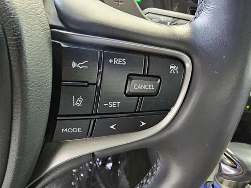 Used 2024 Lexus ES 350 w/ Premium Package FWD image 16