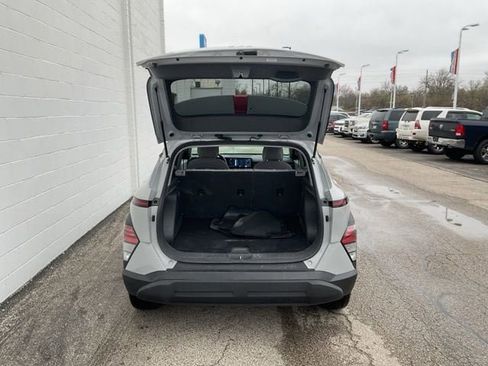 Used 2024 Hyundai Kona SEL image 7