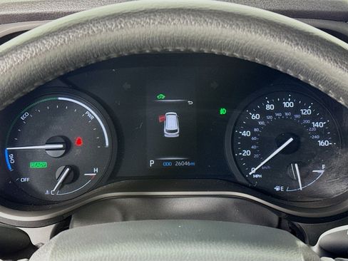 Certified 2024 Toyota Sienna XLE w/ XLE Plus Package FWD image 12