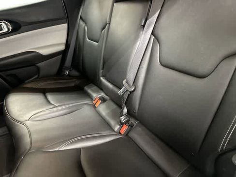 Used 2025 Jeep Compass Limited AWD/4WD image 11