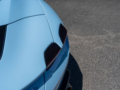 Certified 2025 Ferrari Roma Spider RWD image 17