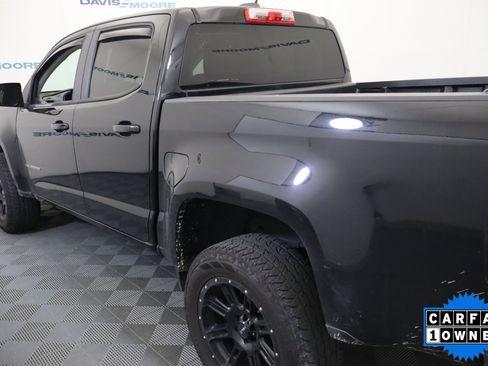 Used 2022 Chevrolet Colorado W/T w/ Custom Special Edition RWD image 22