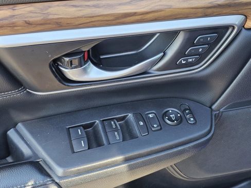 Used 2021 Honda CR-V Touring image 16