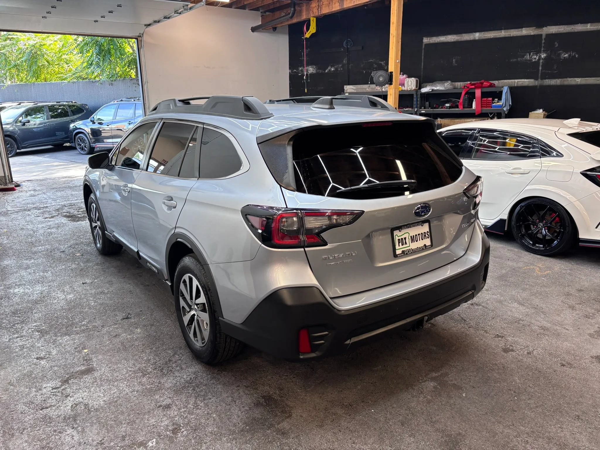 Used 2022 Subaru Outback Premium AWD/4WD image 5