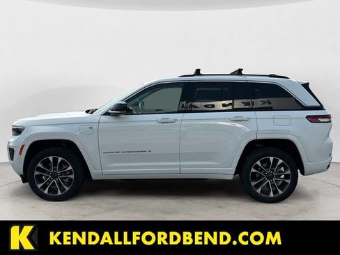 Used 2022 Jeep Grand Cherokee Overland AWD/4WD image 8