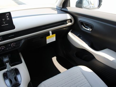 New 2026 Honda HR-V LX image 28