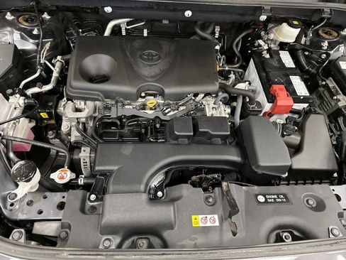 Used 2022 Toyota RAV4 XLE w/ Convenience Package image 15