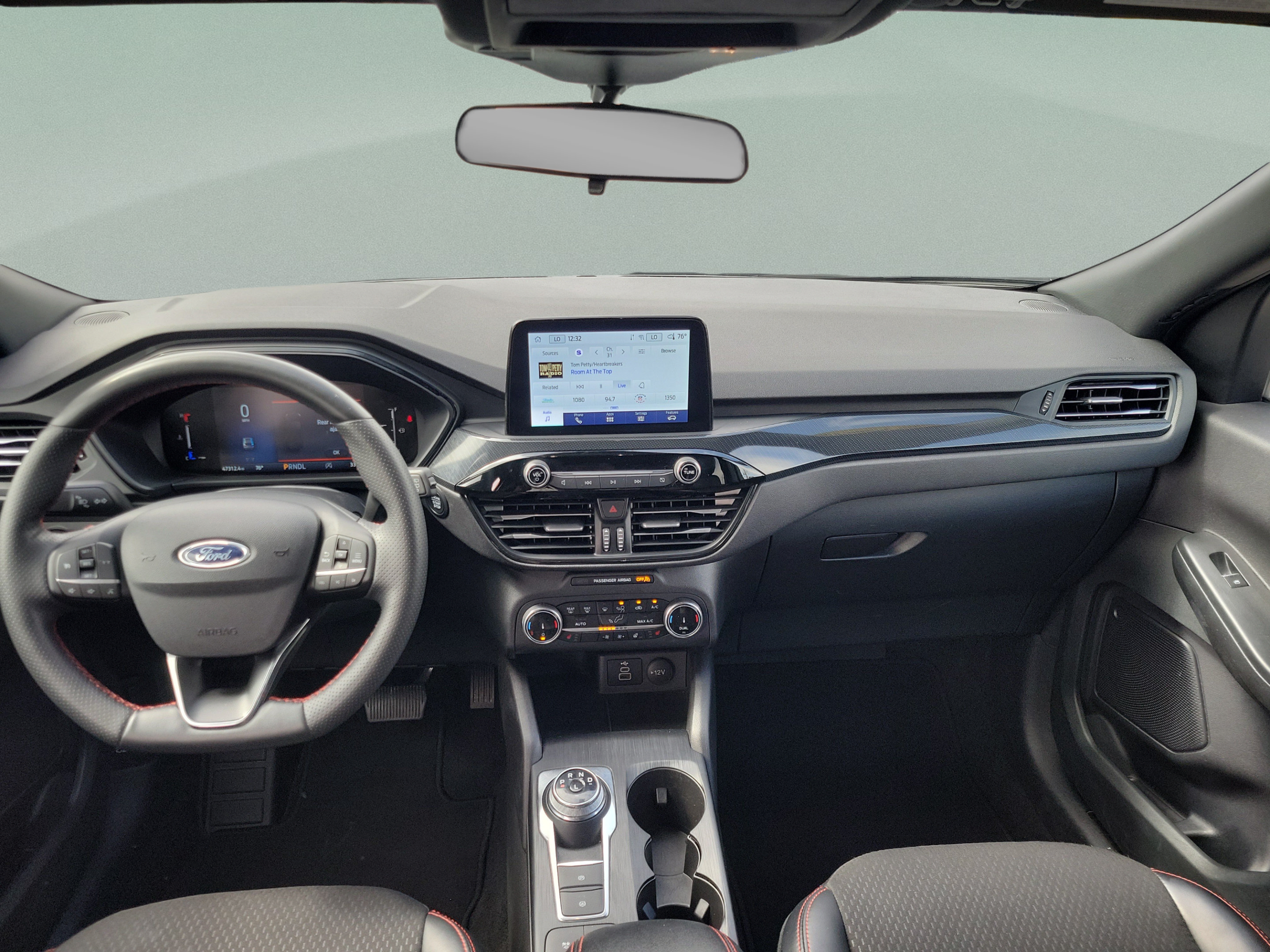 Used 2025 Ford Escape ST-Line Select AWD/4WD image 8