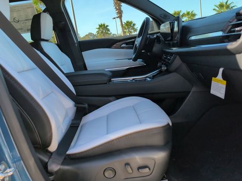 New 2026 Chevrolet Traverse High Country image 28