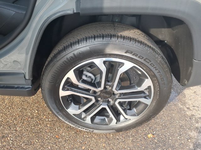 Certified 2024 Jeep Compass Limited AWD/4WD image 14