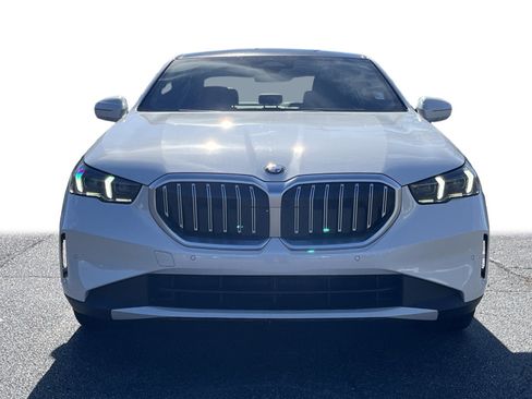 Certified 2025 BMW 530i 530i w/ Premium Package image 31
