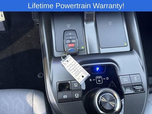 New 2026 Subaru Solterra image 27