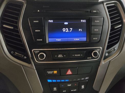 Used 2018 Hyundai Santa Fe Sport image 25