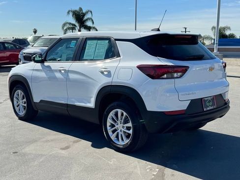Certified 2025 Chevrolet TrailBlazer LS image 3