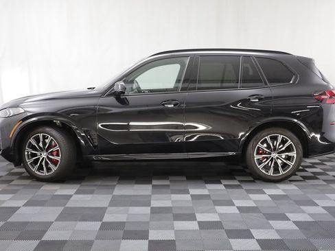 Certified 2024 BMW X5 xDrive40i w/ M Sport Package AWD/4WD image 4