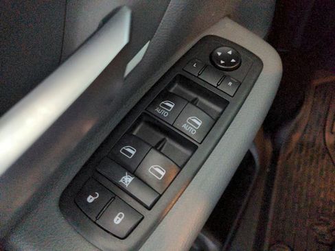 Used 2020 RAM 1500 Big Horn AWD/4WD image 21