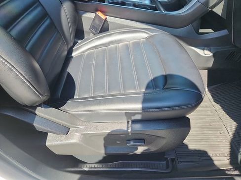 Certified 2022 Ford Edge SEL w/ Convenience Package AWD/4WD image 34