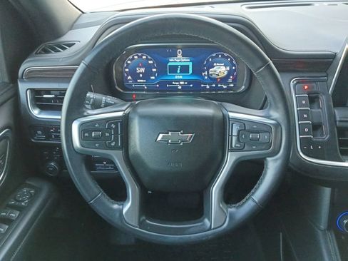 Used 2024 Chevrolet Suburban Z71 w/ Luxury Package AWD/4WD image 21