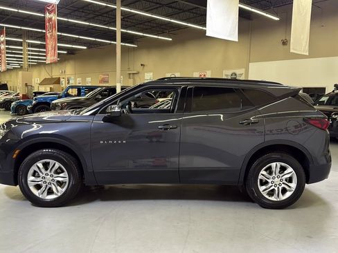 Used 2021 Chevrolet Blazer LT FWD image 8