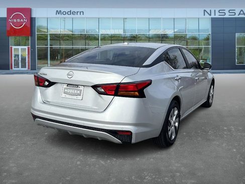 Certified 2025 Nissan Altima 2.5 S image 5