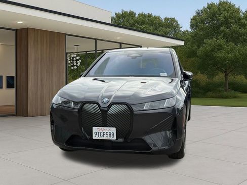 Used 2026 BMW iX xDrive45 w/ Climate Comfort Package image 3