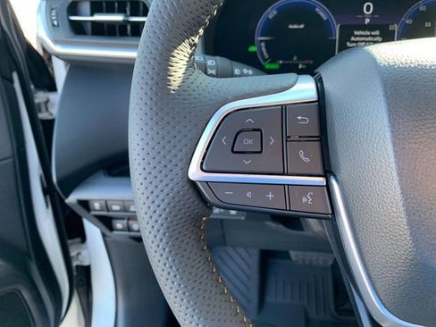 New 2026 Toyota Sienna XLE Woodland Edition AWD/4WD image 29