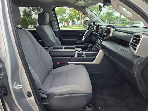 Used 2022 Toyota Tundra SR5 image 32