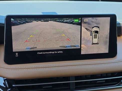 Used 2023 INFINITI QX60 Sensory w/ Vision Package FWD image 21
