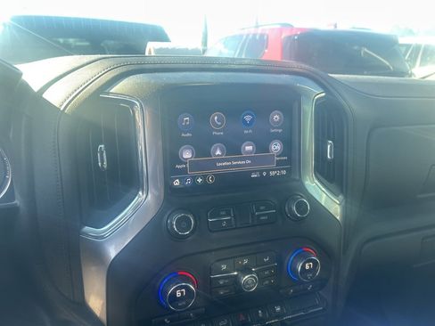 Used 2020 Chevrolet Silverado 1500 LT w/ Texas Edition image 12