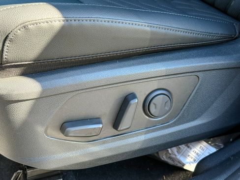 New 2026 Kia Sportage X-Line w/ X-Line Premium Package image 16